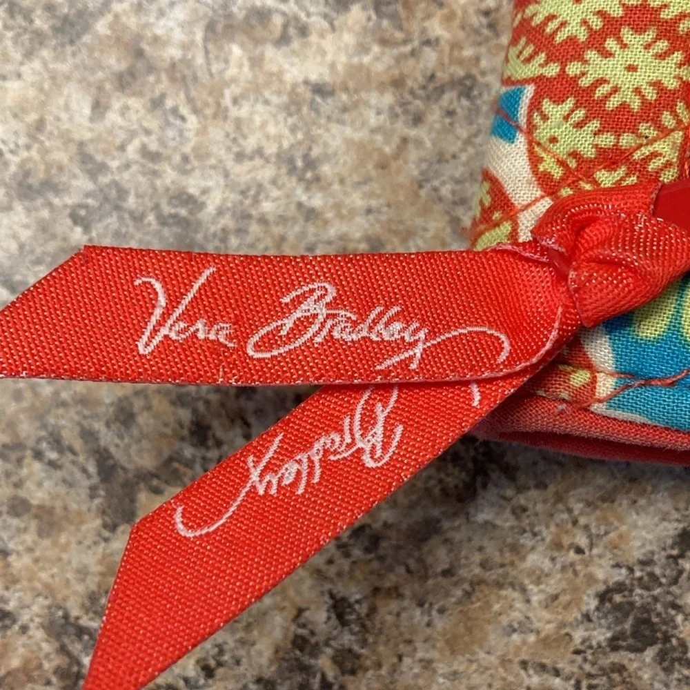 Vera Bradley Magnetic Wallet